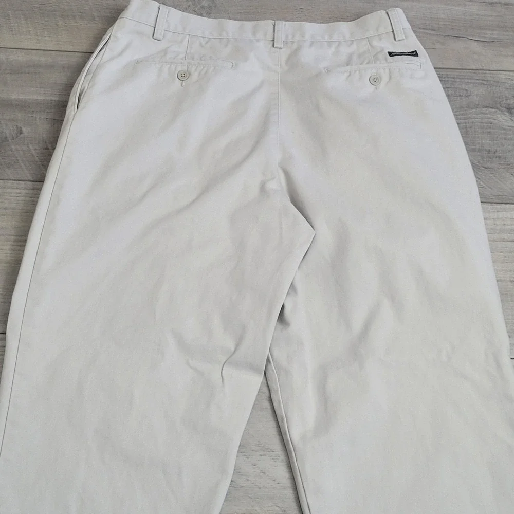 Eddie‎ Bauer Pants Mens 36x32 Ivory Khaki Wrinkle-Resistant Pleated Chino Preppy